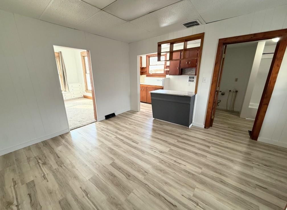 206 S 4TH Street — photo 17