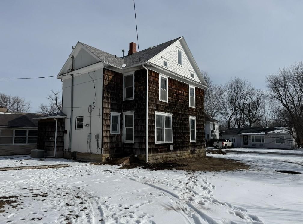206 S 4TH Street — photo 33