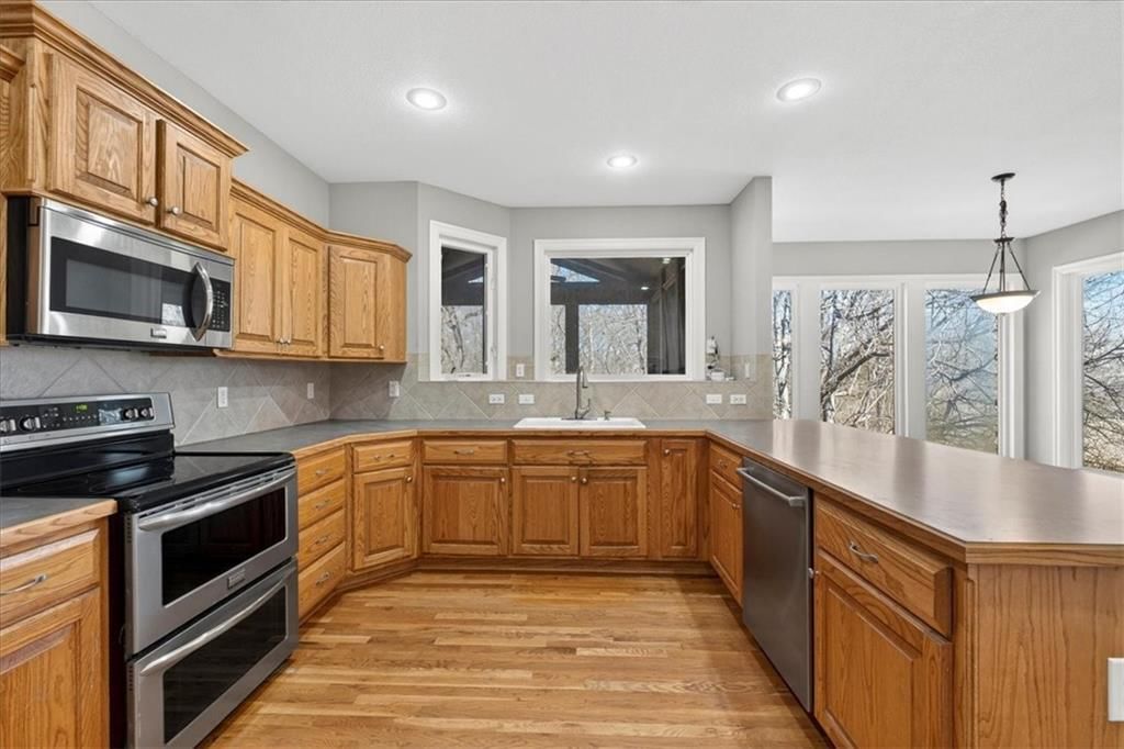 23610 W 53rd Street — photo 12