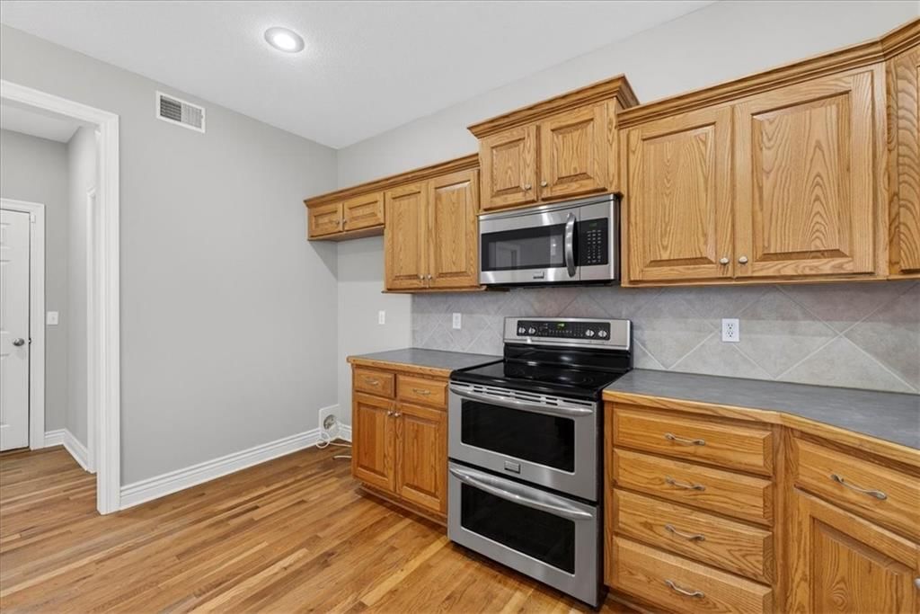 23610 W 53rd Street — photo 13