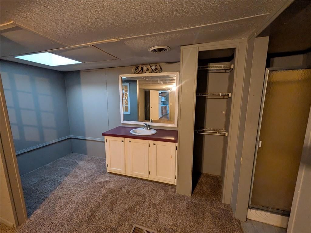 203 W 4th Street — photo 11