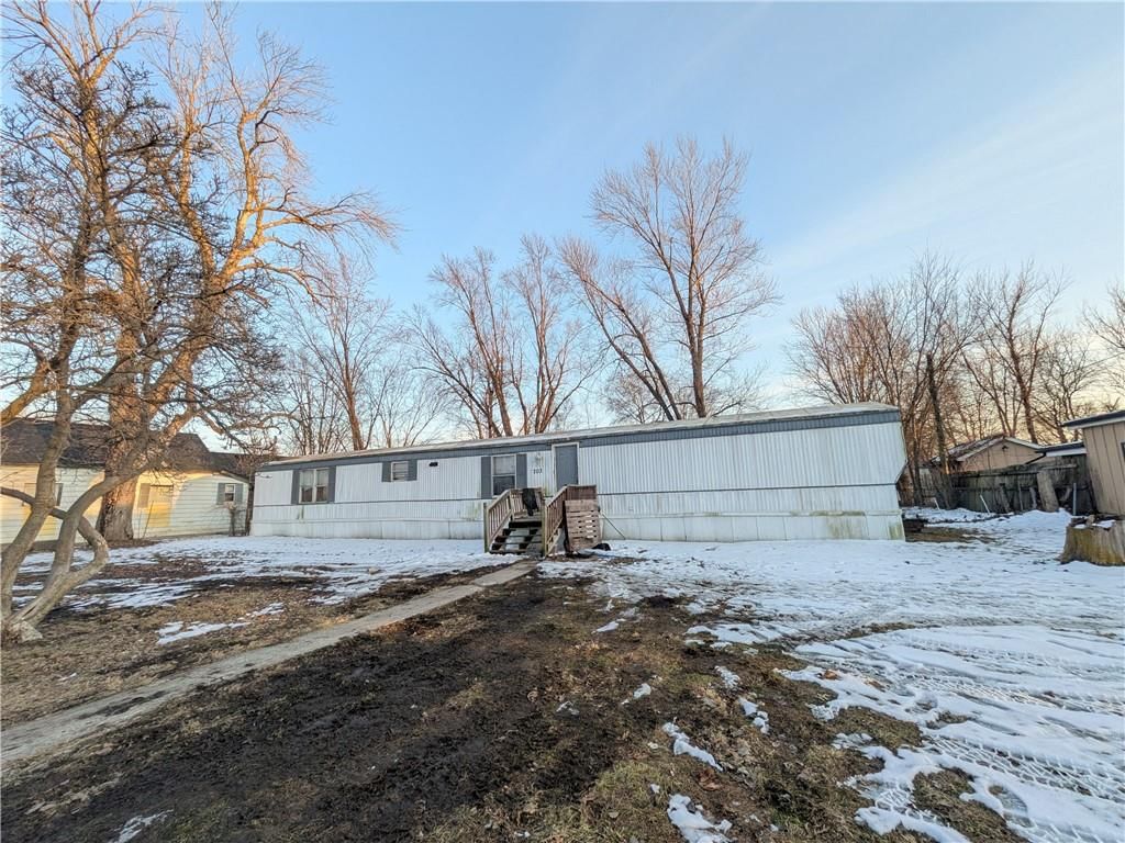 203 W 4th Street — photo 14