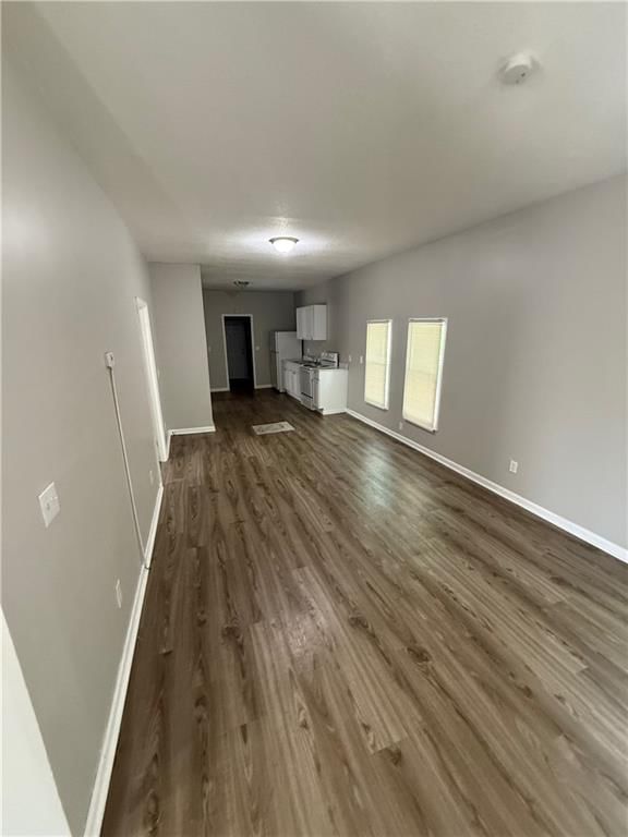 3318 E 24th Street — photo 2