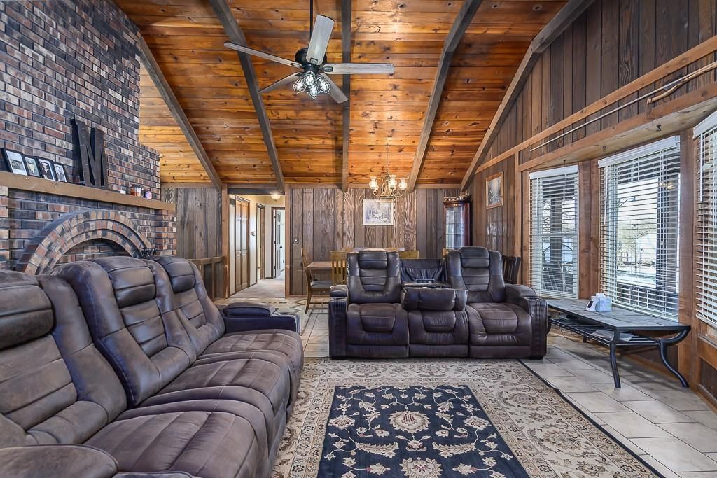 16551 Hollingsworth Road — photo 5