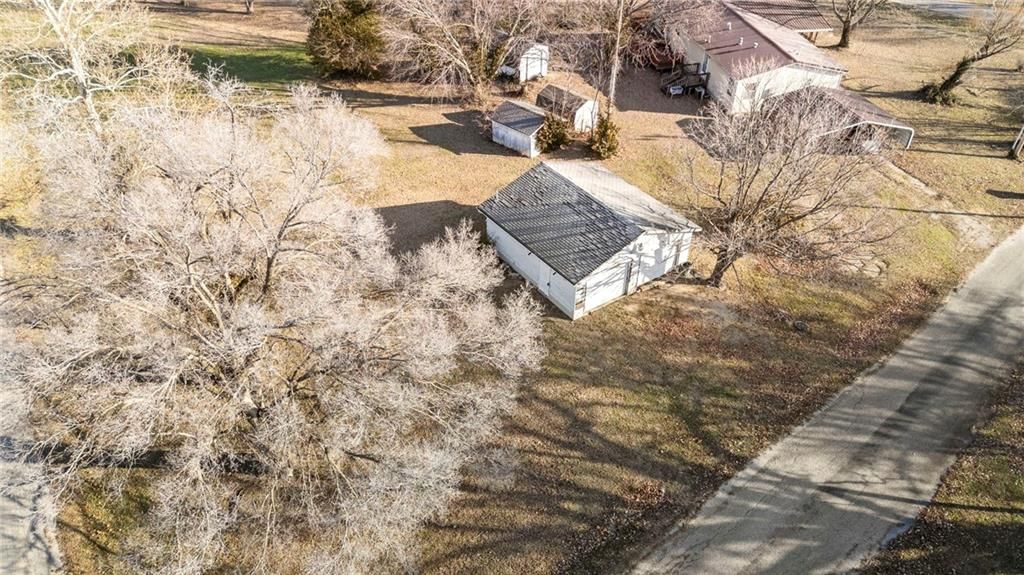 213 S Pine Street — photo 14