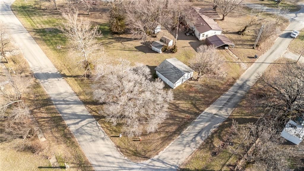 213 S Pine Street — photo 15