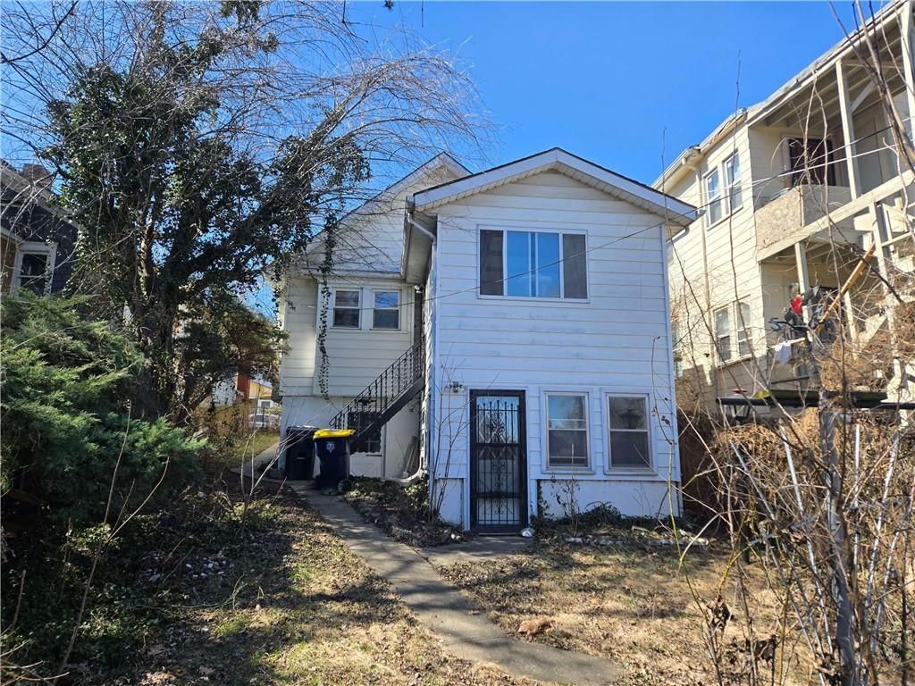 307 White Avenue — photo 27