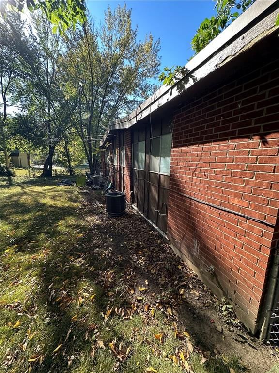 8439-8441 Kessler Street — photo 3