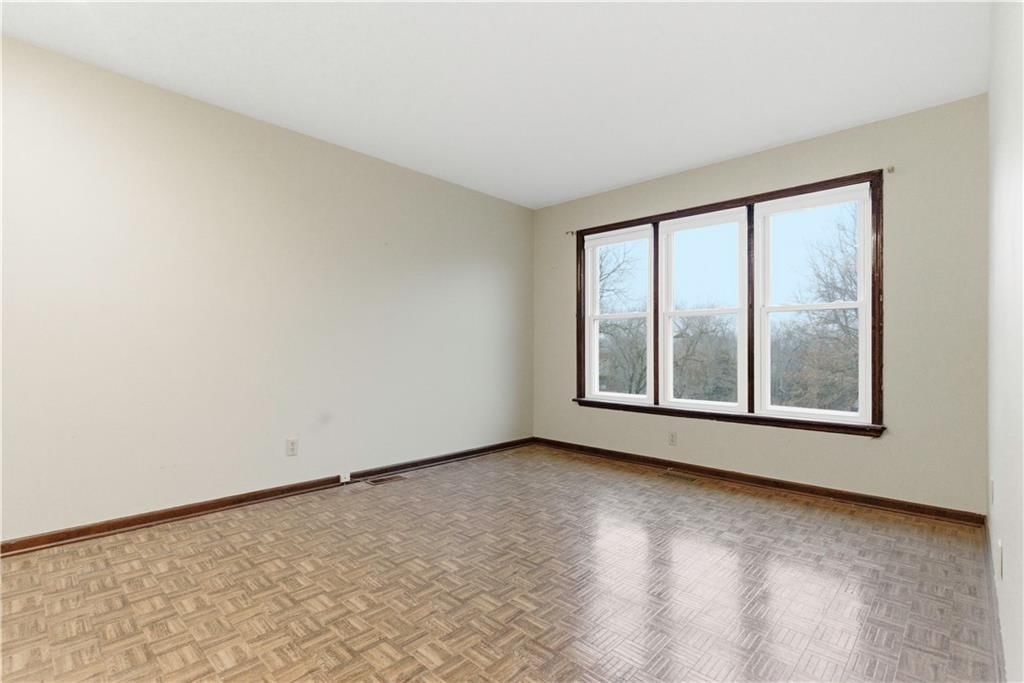 24870 W 133rd Terrace — photo 32