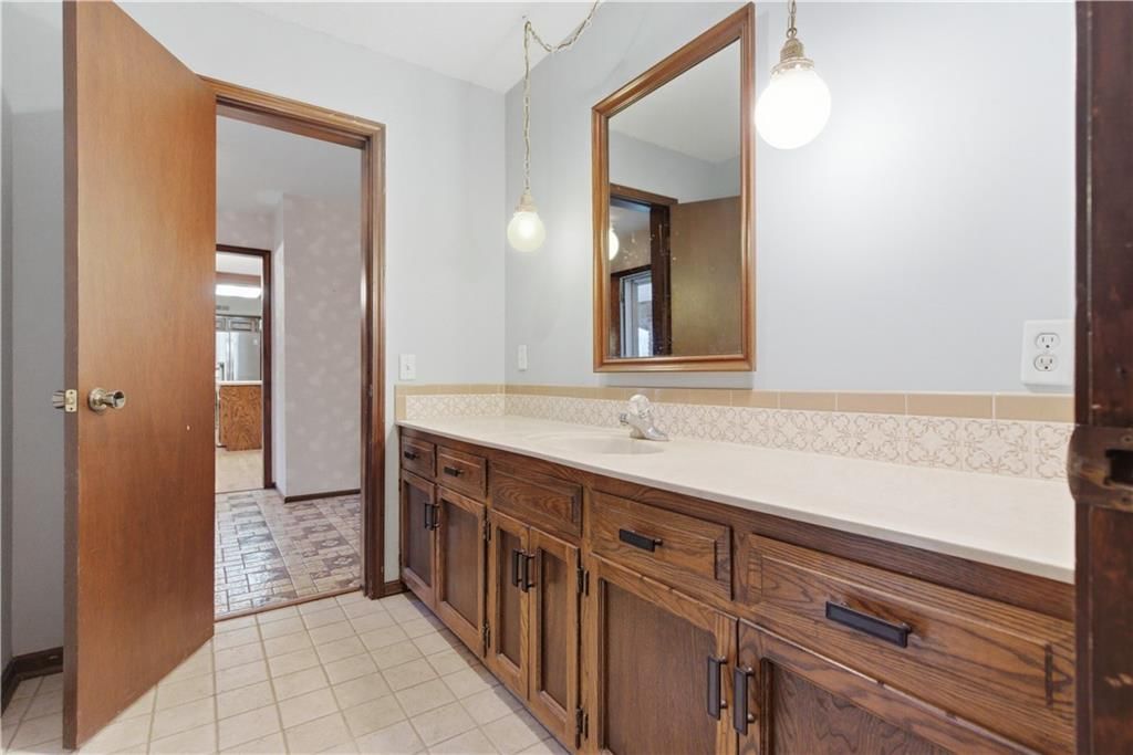 24870 W 133rd Terrace — photo 36