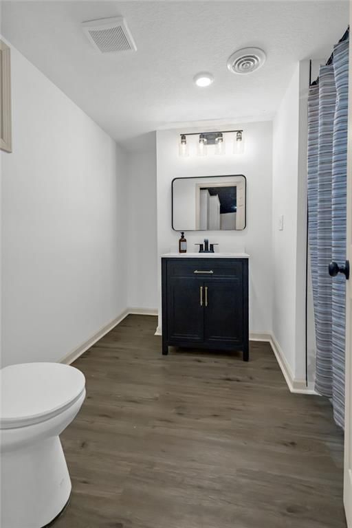 7520 Lewis Avenue — photo 25
