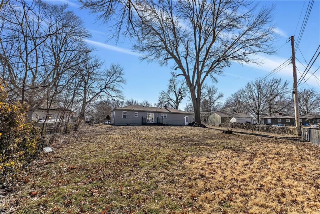 7520 Lewis Avenue — photo 26
