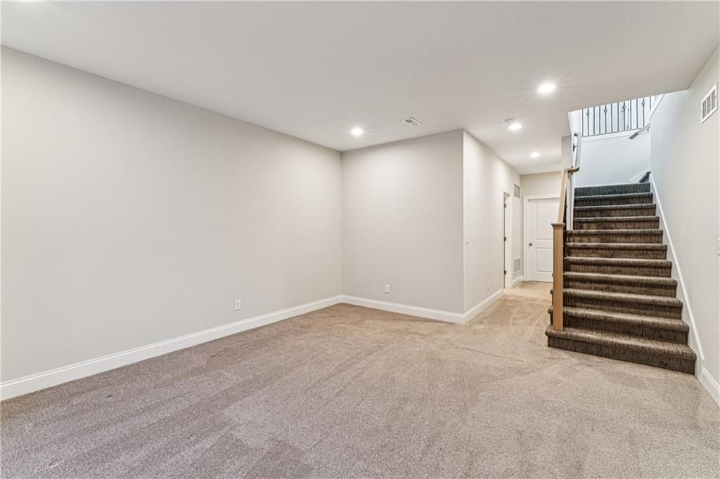 16426 Blair Street — photo 26