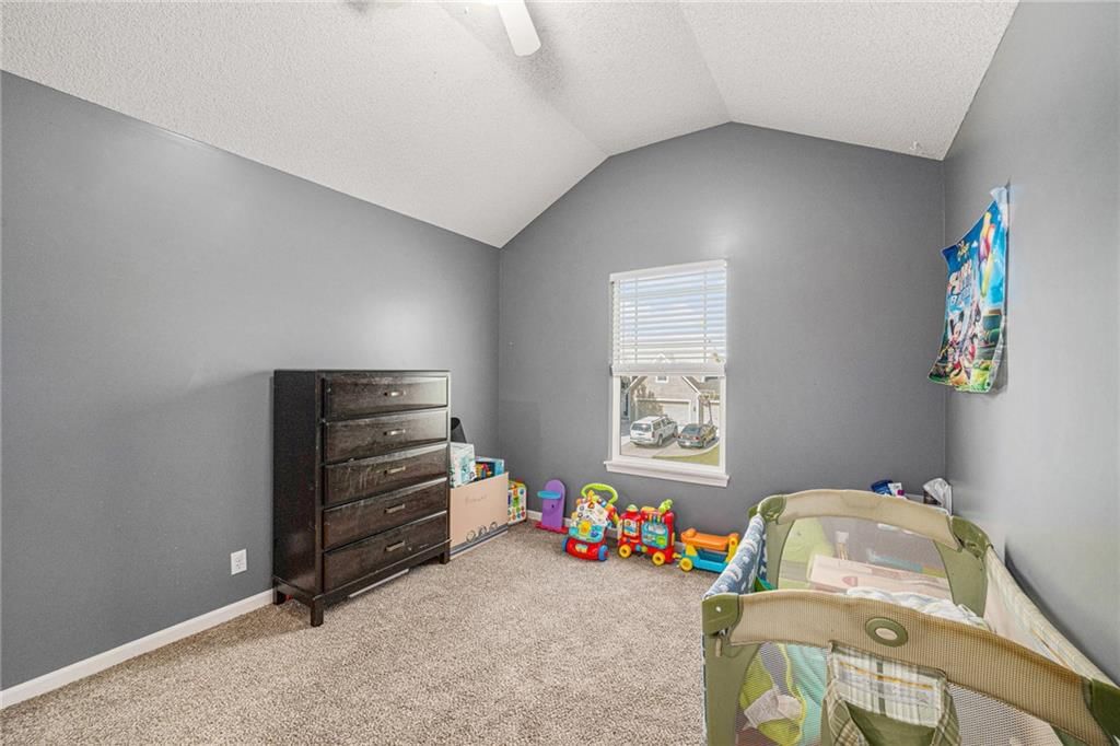 749 Highland Drive — photo 18