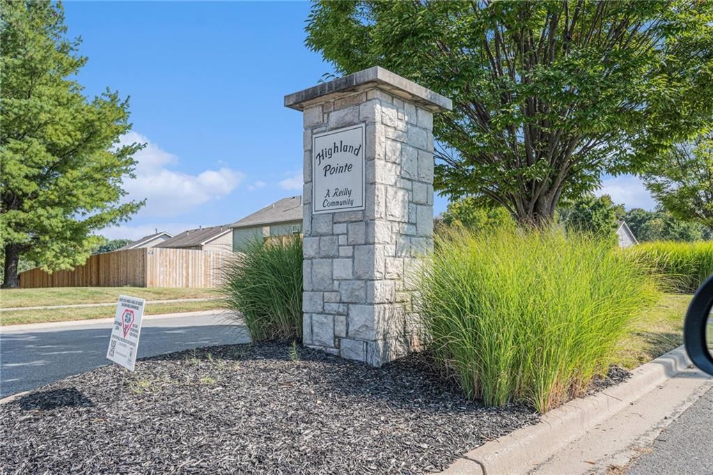 749 Highland Drive — photo 33