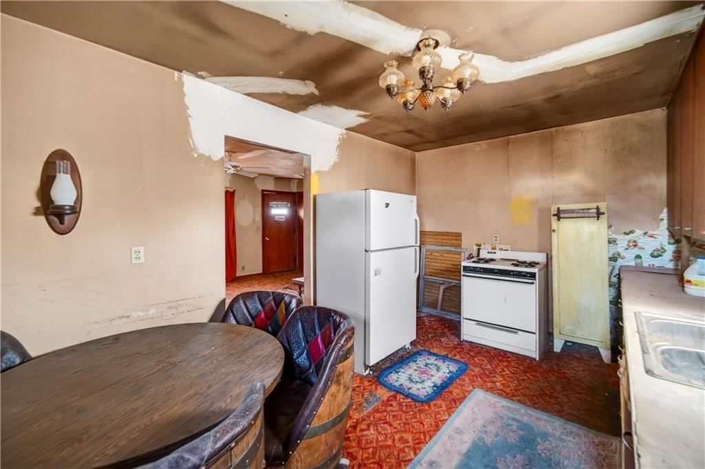 308 W 7th Street — photo 12