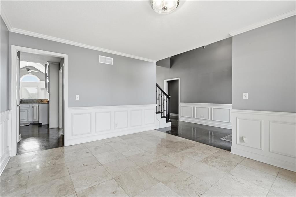 6505 N Spruce Avenue — photo 6