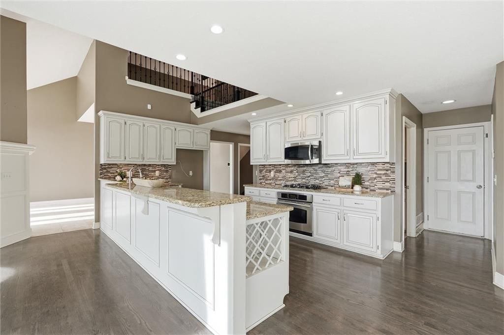 6505 N Spruce Avenue — photo 13