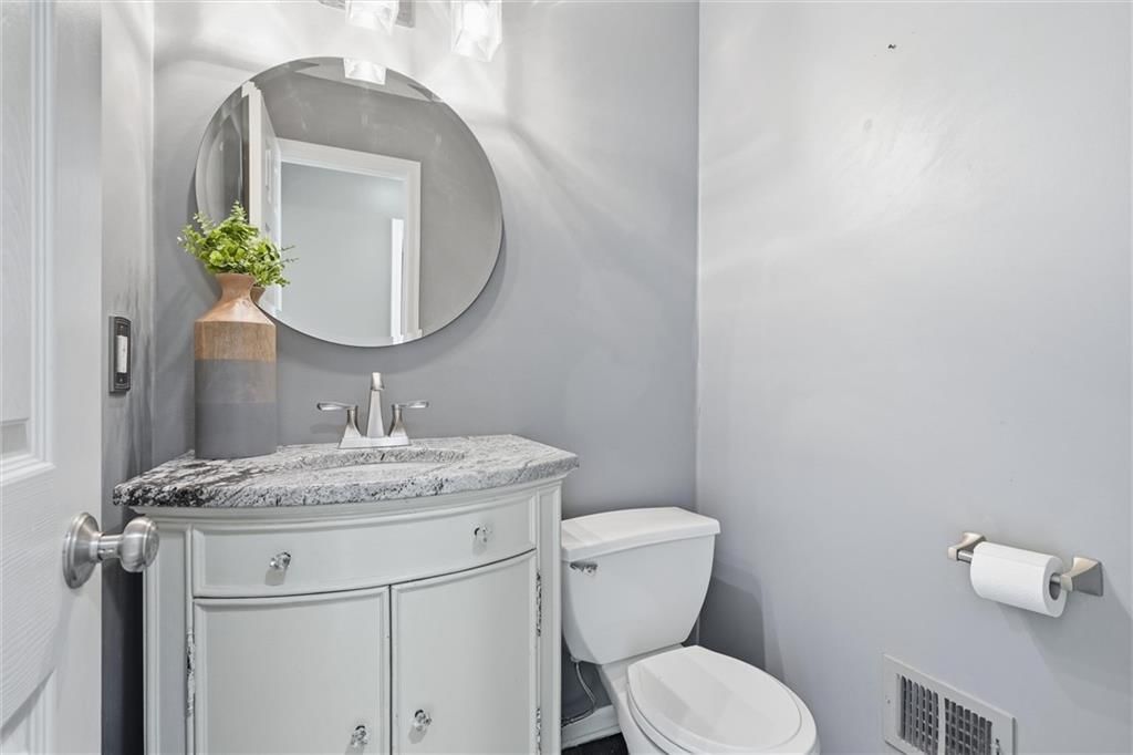 6505 N Spruce Avenue — photo 17