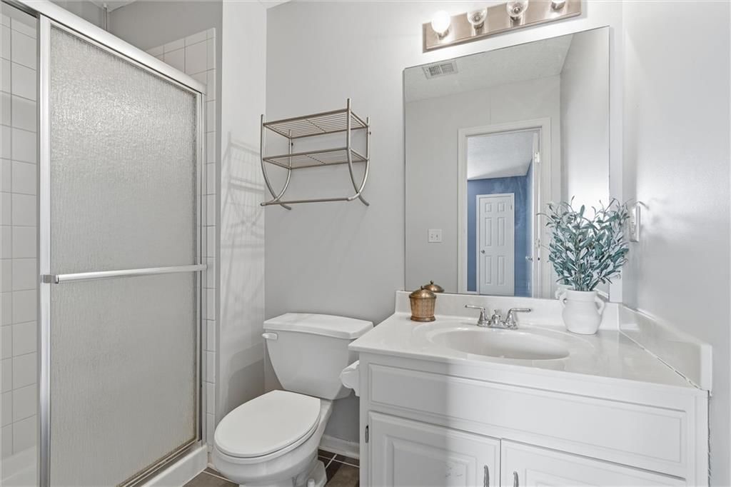 6505 N Spruce Avenue — photo 28