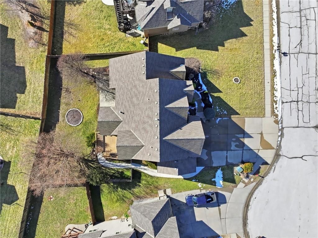 6505 N Spruce Avenue — photo 48