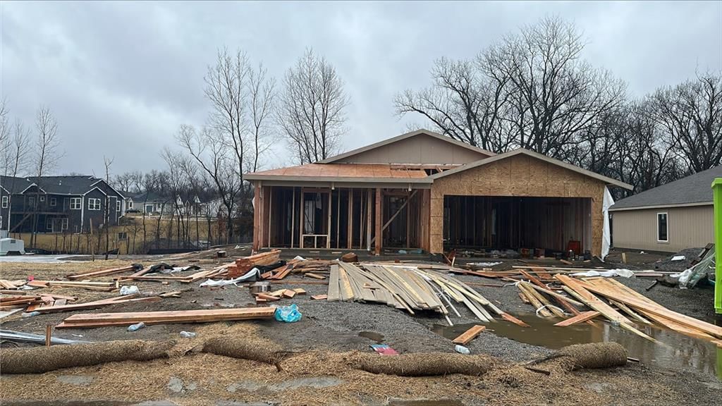 503 Valley View Drive — photo 2