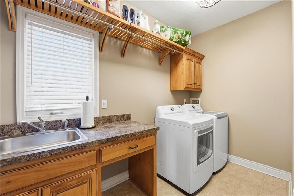 707 NE Sundance Trail — photo 18