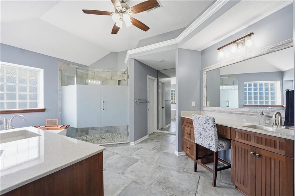 707 NE Sundance Trail — photo 23