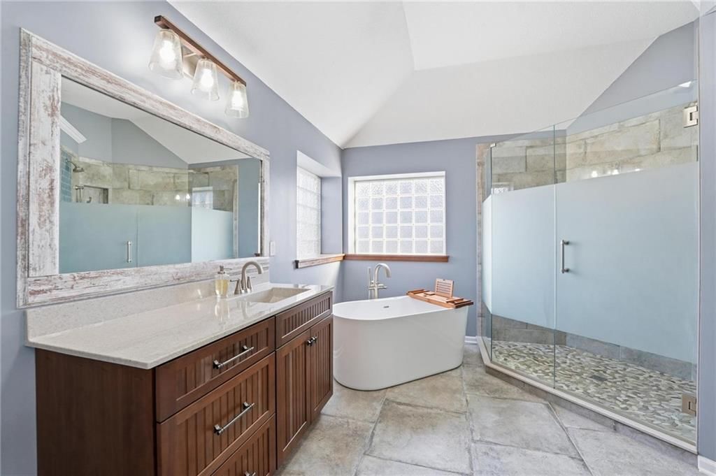 707 NE Sundance Trail — photo 24
