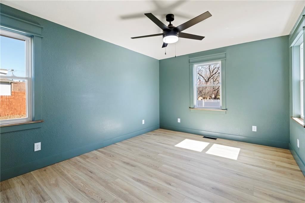 709 Highland Avenue — photo 9