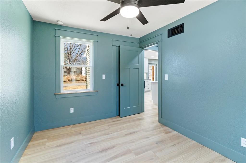 709 Highland Avenue — photo 12