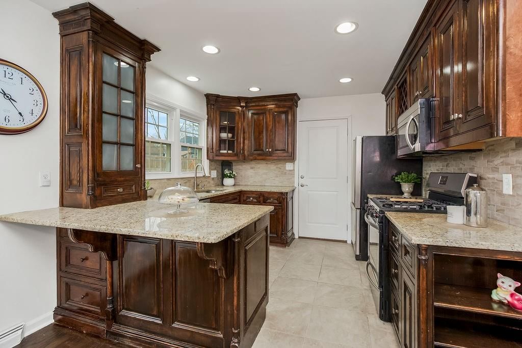 7938 Norwood Street — photo 10
