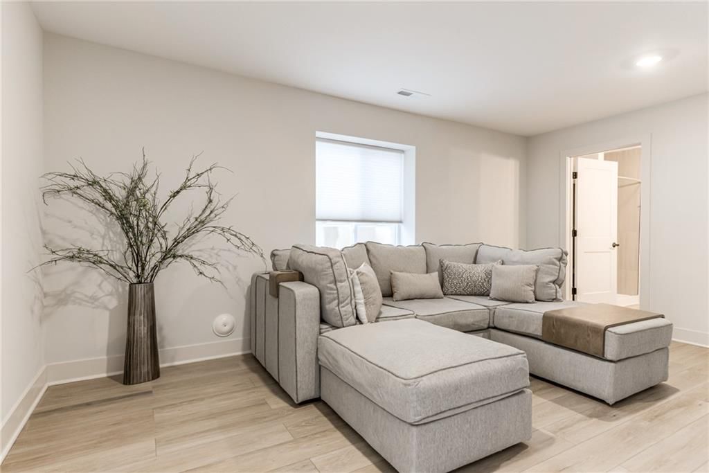 22915 W 72nd Terrace — photo 31