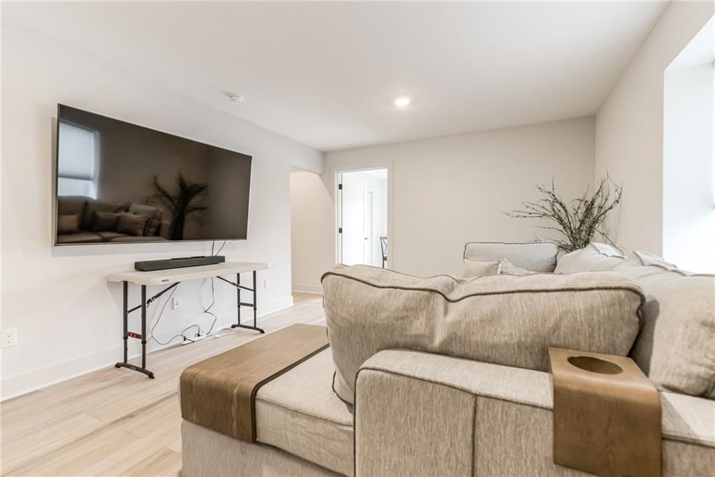 22915 W 72nd Terrace — photo 33