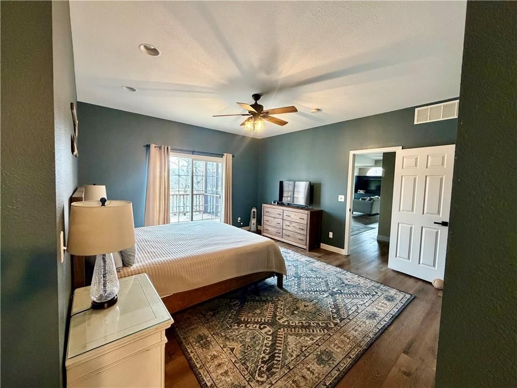 31 Good Oak Drive — photo 32