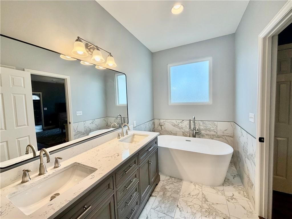 31 Good Oak Drive — photo 36