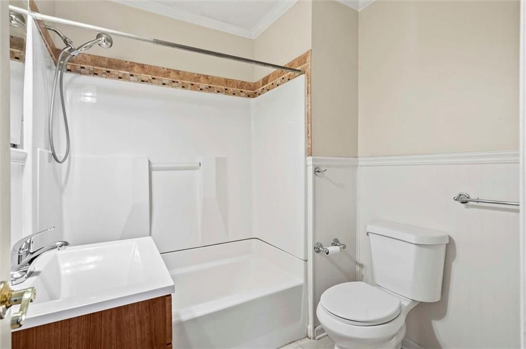 819 Crawford Drive — photo 16