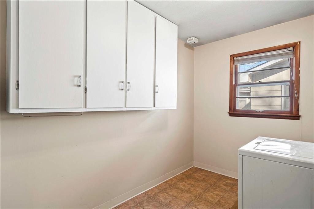 819 Crawford Drive — photo 22