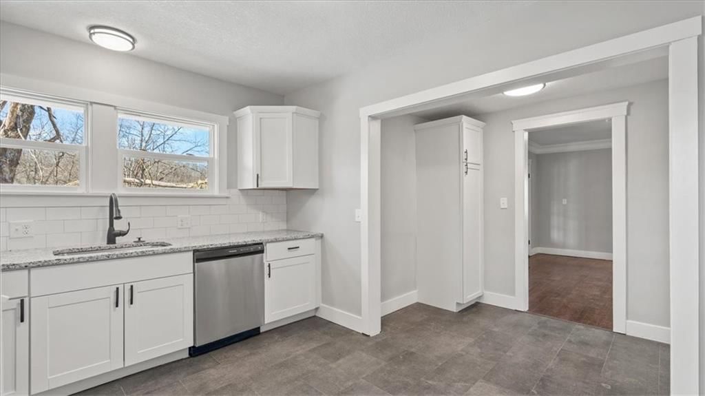 9305 E 16th Street — photo 13
