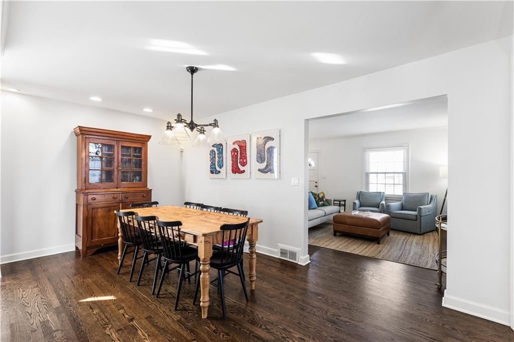 2719 W 51st Street — photo 11