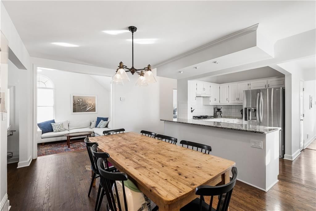 2719 W 51st Street — photo 12