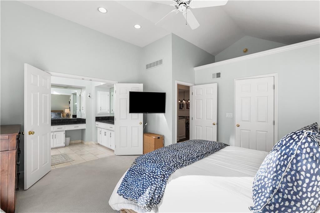 2719 W 51st Street — photo 20