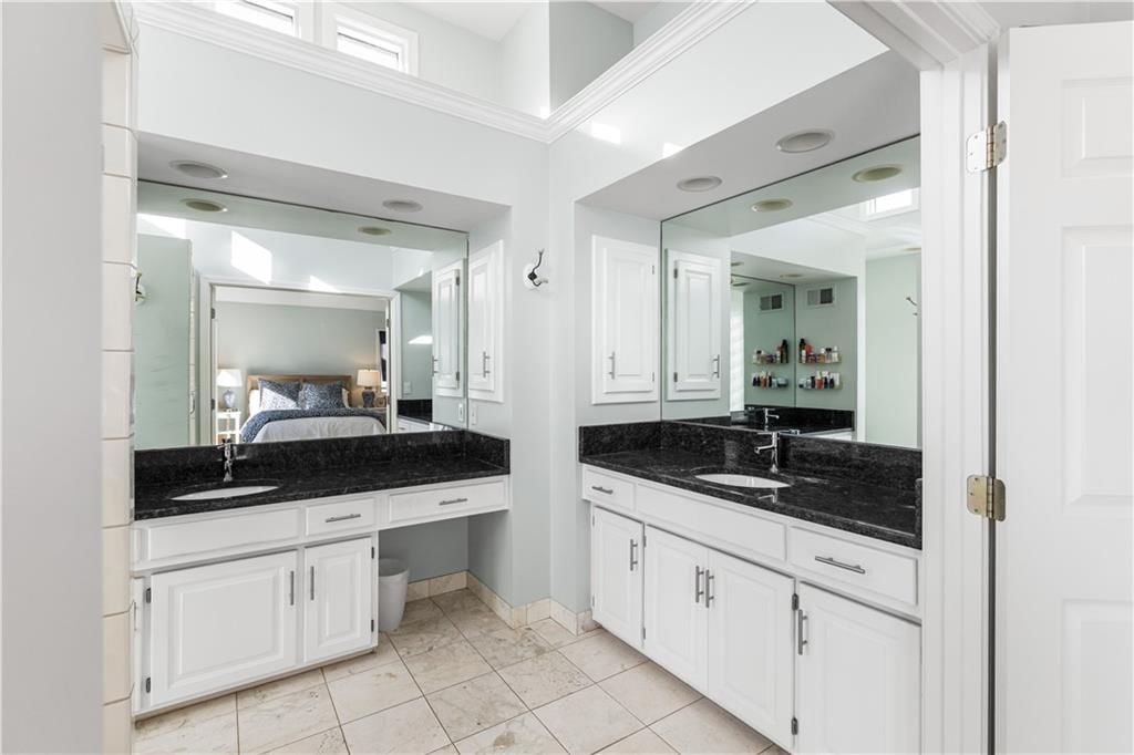 2719 W 51st Street — photo 21