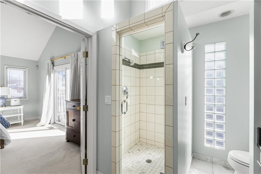 2719 W 51st Street — photo 23