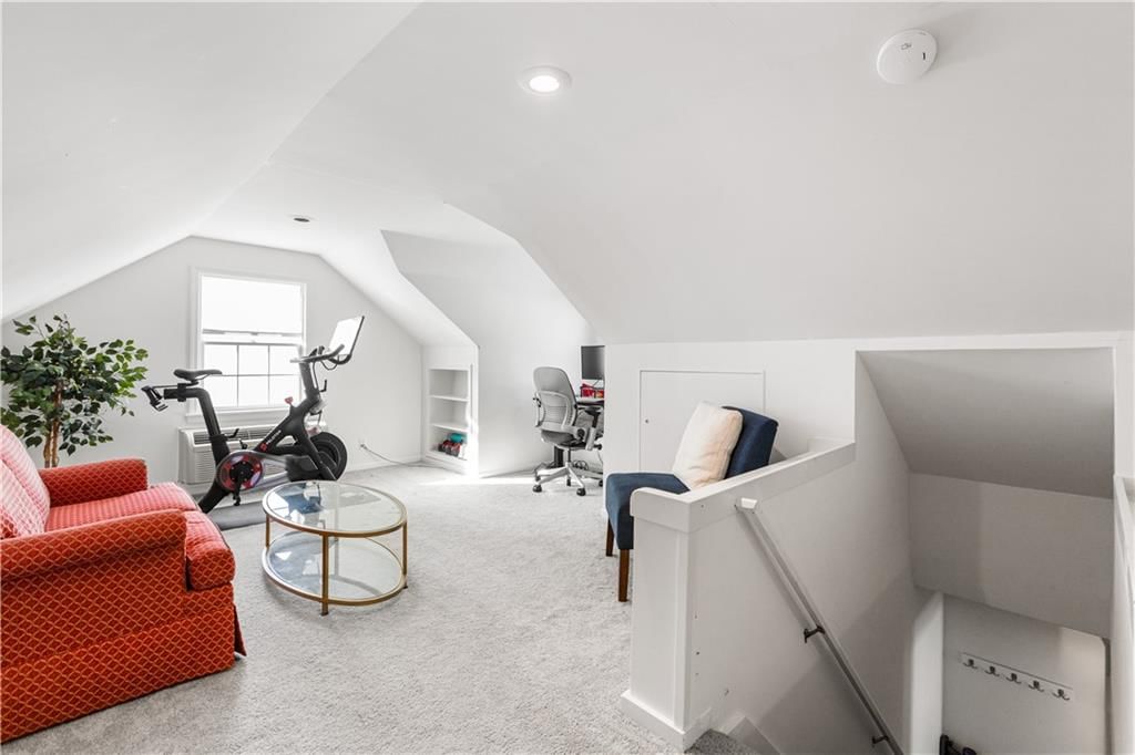 2719 W 51st Street — photo 30