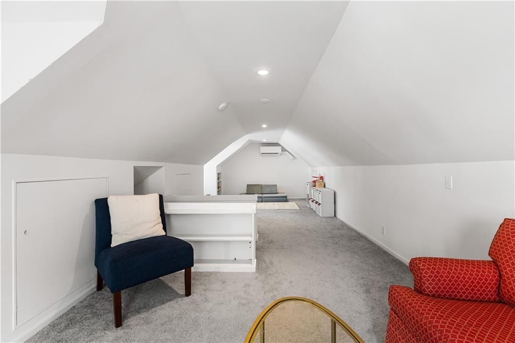 2719 W 51st Street — photo 32
