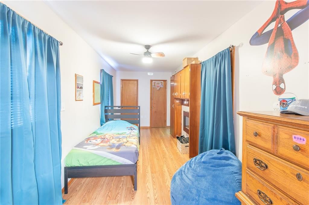 1202 S Main Street — photo 15