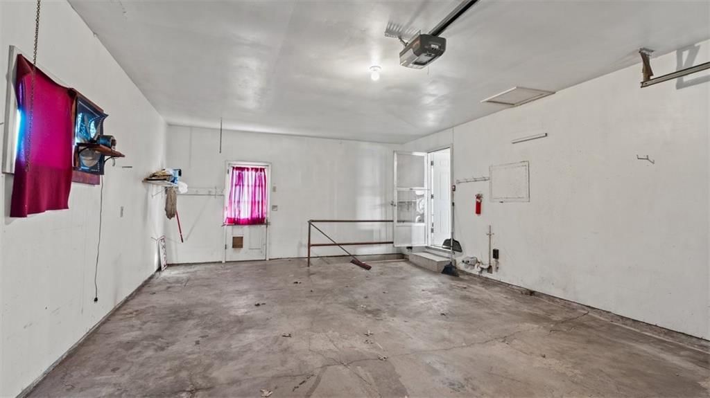 1609 N 64th Drive — photo 11
