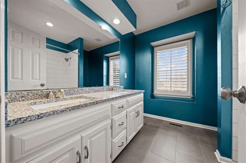 12908 Garnett Lane — photo 32