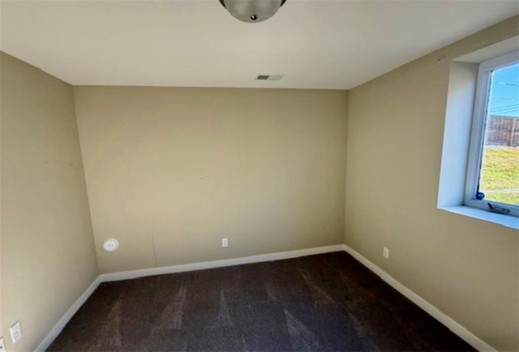 4737 S Union Avenue — photo 29
